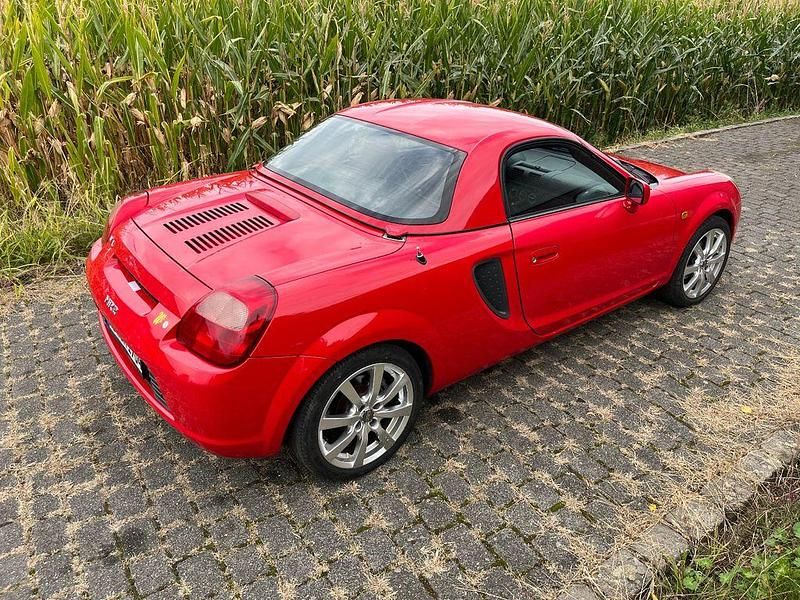 Gebraucht Toyota MR2 140 PS (102 kW) 2002 Rot Cabrio