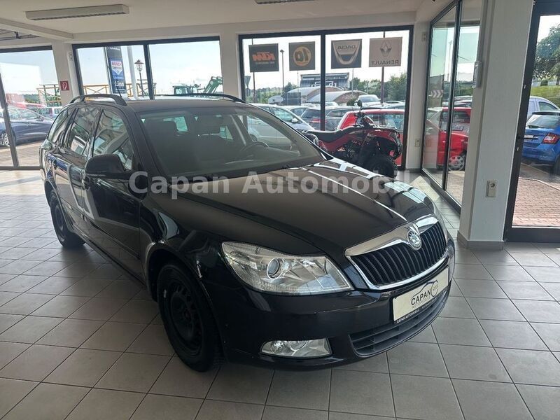 Schwarz Gebraucht 2010 Skoda Octavia Impuls Edition Kombi | 2.600 € (Guter Preis) - Bild 1/4