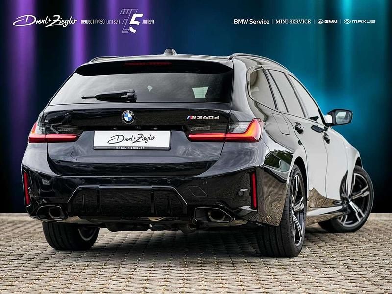 Gebraucht BMW 340 340 PS (250 kW) 2025 Saphirschwarz metallic Kombi