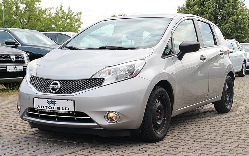 Silber Gebraucht 2015 Nissan Note Visia Van / Kleinbus | 6.950 € (Etwas zu teuer) - Bild 1/4