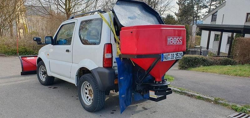 Gebraucht Suzuki Jimny Style 86 PS (63 kW) 2011 Weiß SUV