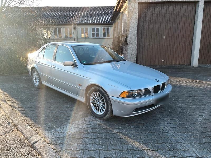 Second-hand BMW 525 192 CP (141 kW) 2002 Argintiu Berlinǎ