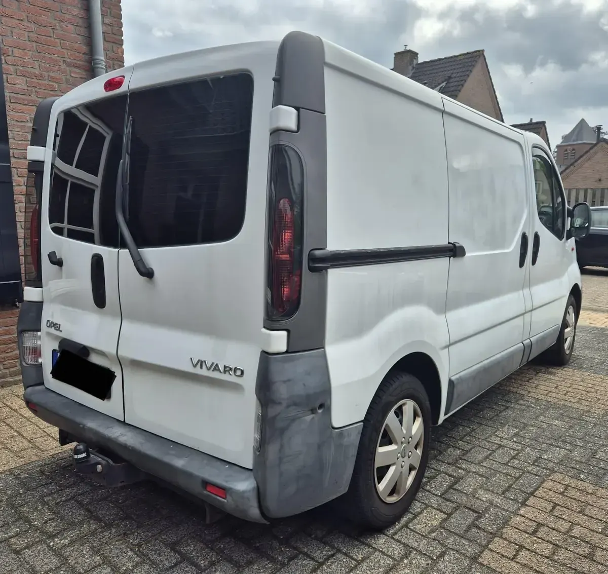 Gebraucht Opel Vivaro 120 PS (88 kW) 2005 Weiß Van / Kleinbus