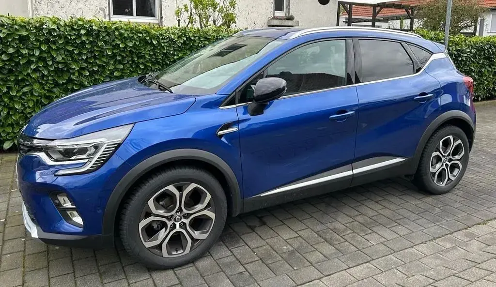 Gebraucht Renault Captur Bose Edition 140 PS (102 kW) 2021 Blau SUV