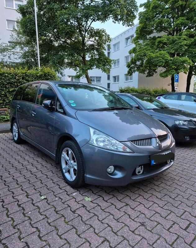 Gebraucht 2008 Mitsubishi Grandis Van / Kleinbus | 3.300 € (Fairer Preis) - Bild 1/4