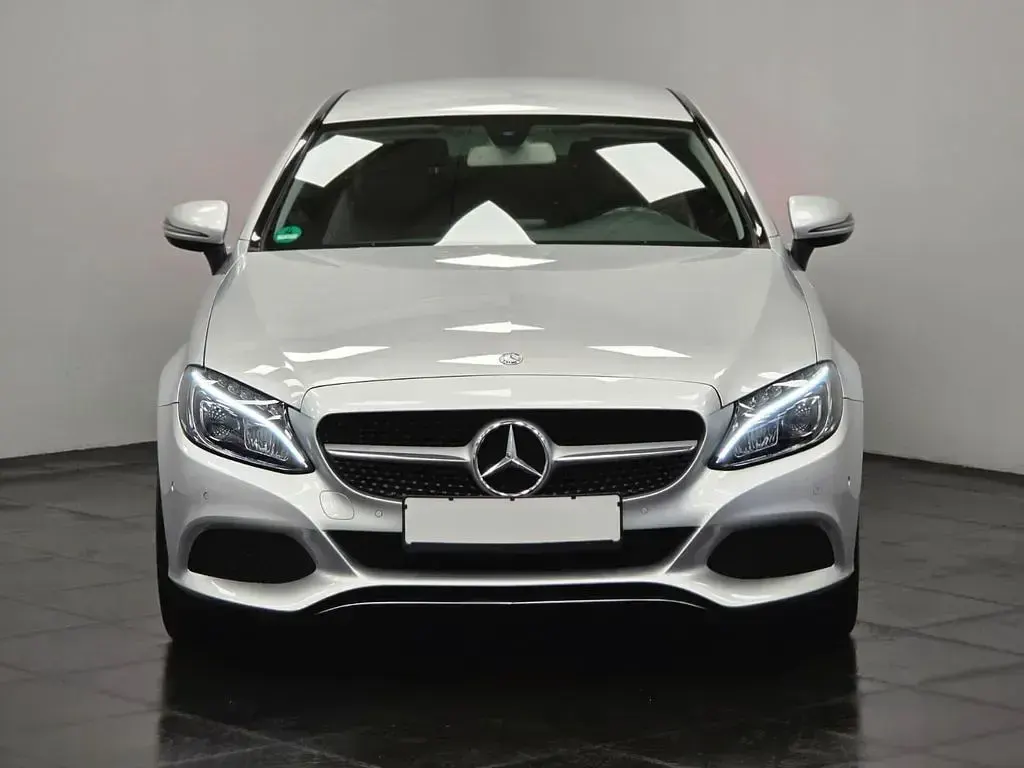 Gebraucht Mercedes C200 184 PS (135 kW) 2017 Silber Coupé