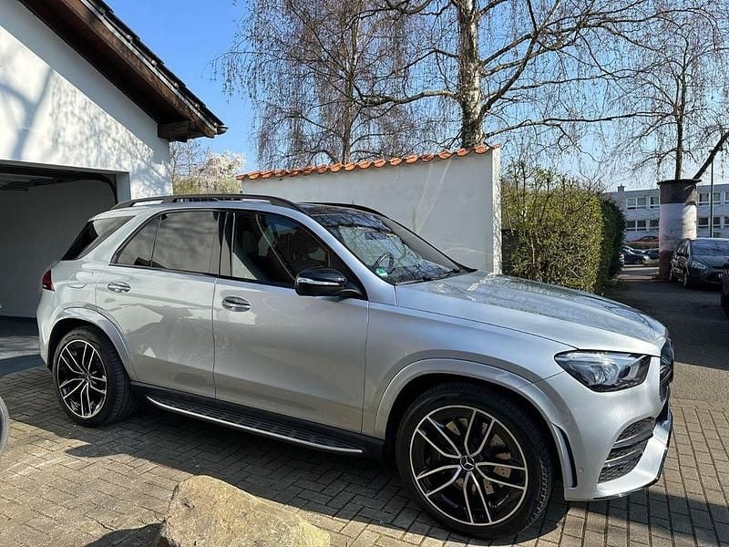 Silber Gebraucht 2023 Mercedes GLE580 AMG SUV | 87.580 € - Bild 1/4