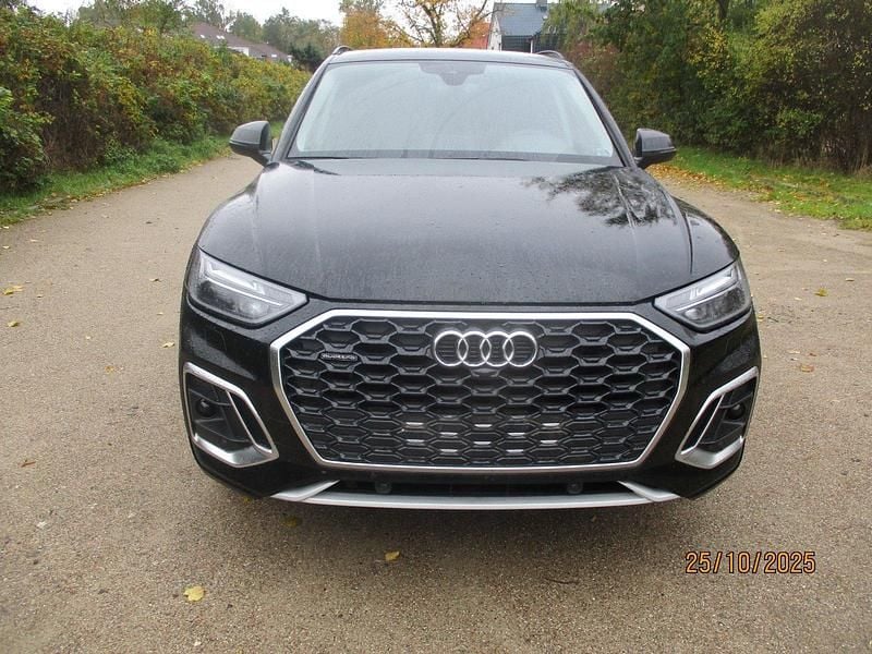 Schwarz Gebraucht 2022 Audi Q5 Sportback S-Line SUV | 39.900 € (Superpreis) - Bild 1/4