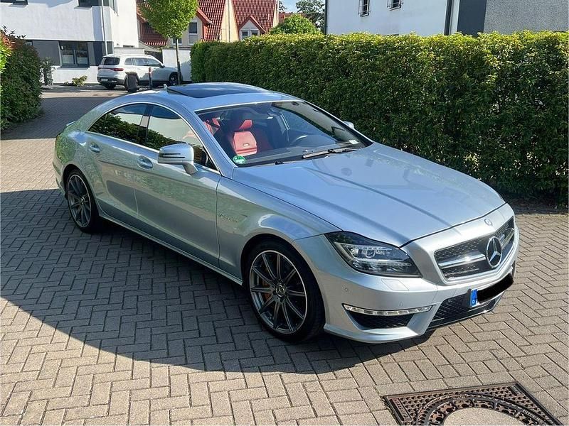 Silber Gebraucht 2014 Mercedes CLS63 AMG AMG Limousine | 49.999 € (Fairer Preis) - Bild 1/4
