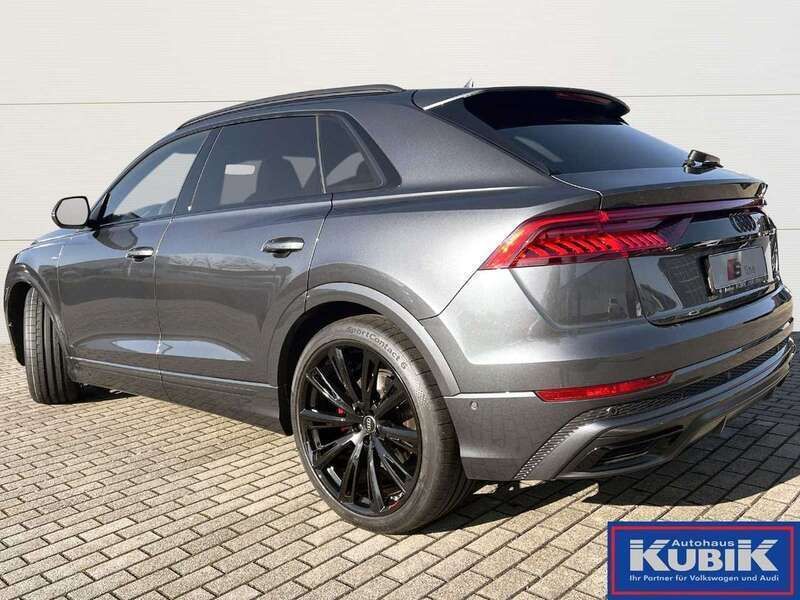 Gebraucht Audi Q8 Competition 286 PS (210 kW) 2023 Daytonagrau perleffekt SUV