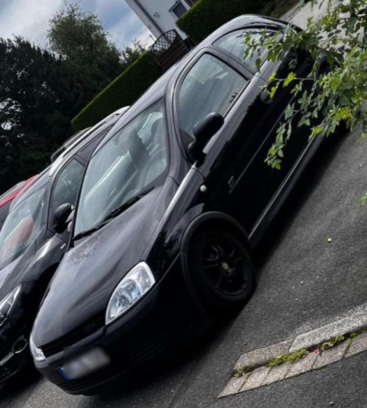 Gebraucht Opel Corsa 75 PS (55 kW) 2003 Schwarz Kleinwagen