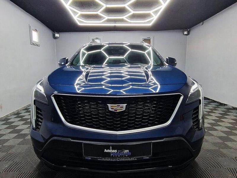 Gebraucht Cadillac XT4 174 PS (127 kW) 2021 Blau SUV