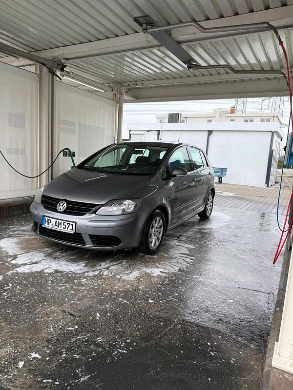 Gebraucht VW Golf Plus Cross 102 PS (75 kW) 2006 Grau Van / Kleinbus