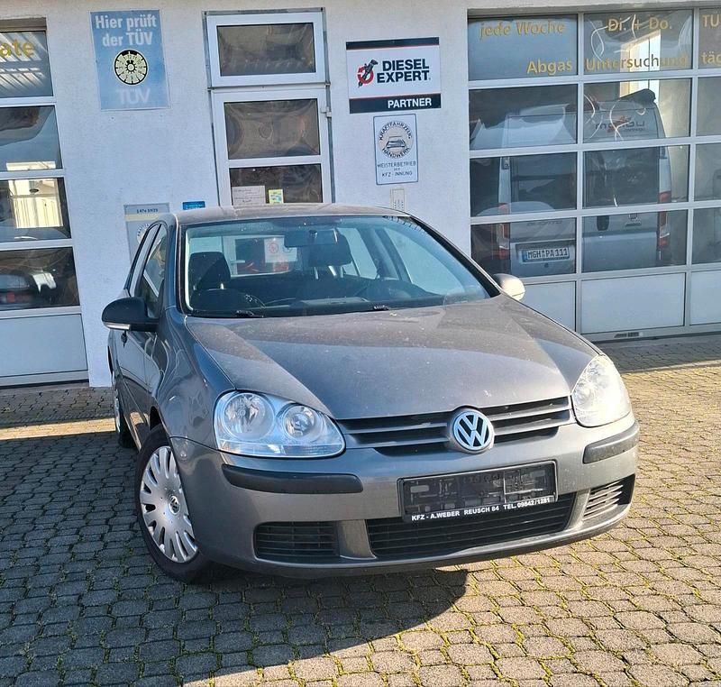 Grau Gebraucht 2006 VW Golf V Limousine | 1.790 € (Guter Preis) - Bild 1/4