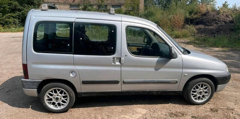 Gebraucht 2003 Citroën Berlingo Van / Kleinbus | 900 € (Fairer Preis) - Bild 1/4