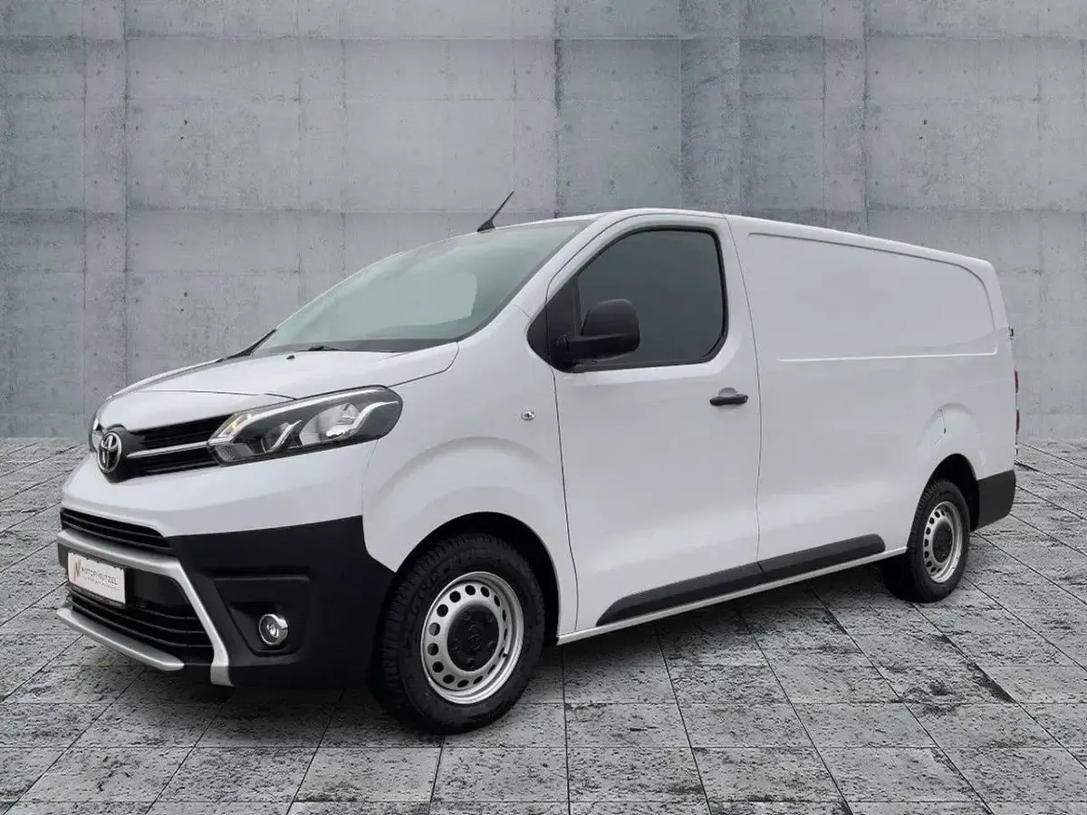 Neu Toyota Proace Comfort 144 PS (105 kW) 2025 Ice white Van / Kleinbus