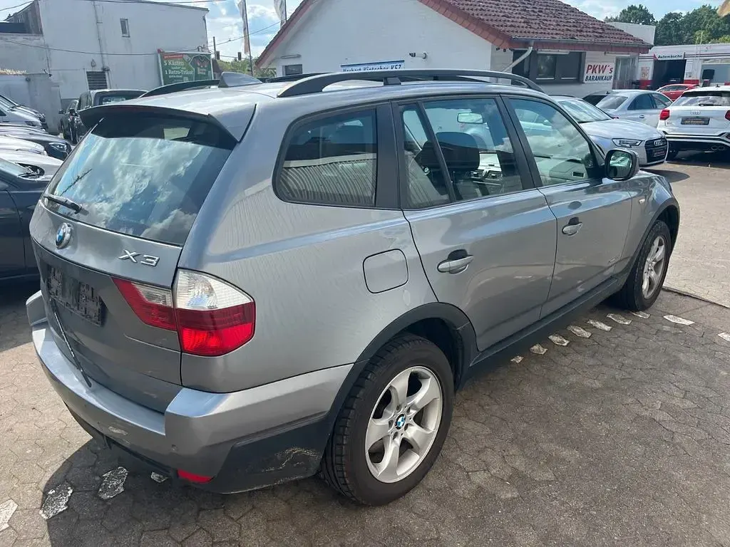 Gebraucht BMW X3 177 PS (130 kW) 2009 Grau SUV