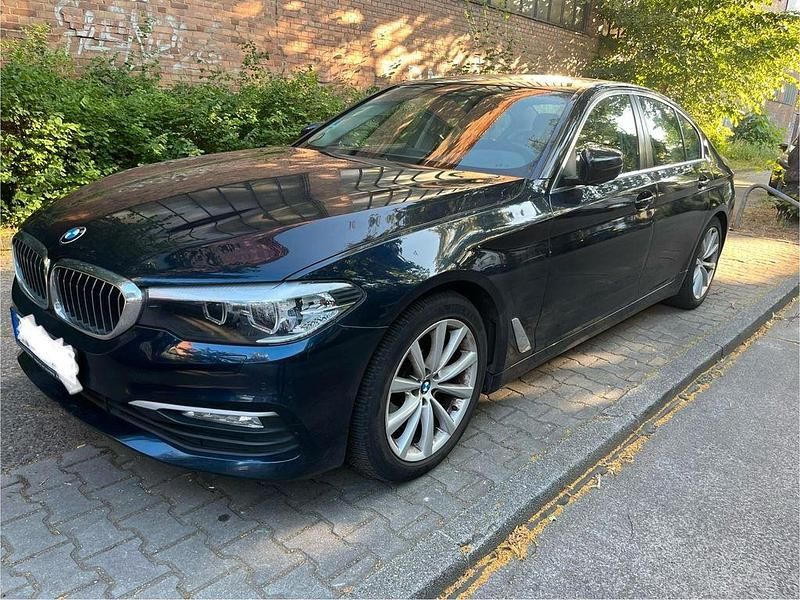Gebraucht BMW 520 190 PS (139 kW) 2018 Blau Limousine