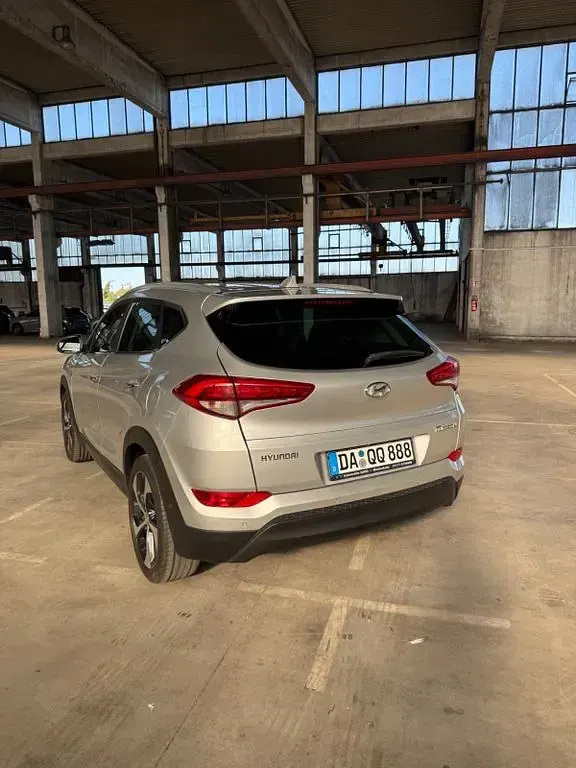 Gebraucht Hyundai Tucson Premium 141 PS (103 kW) 2017 Silber SUV