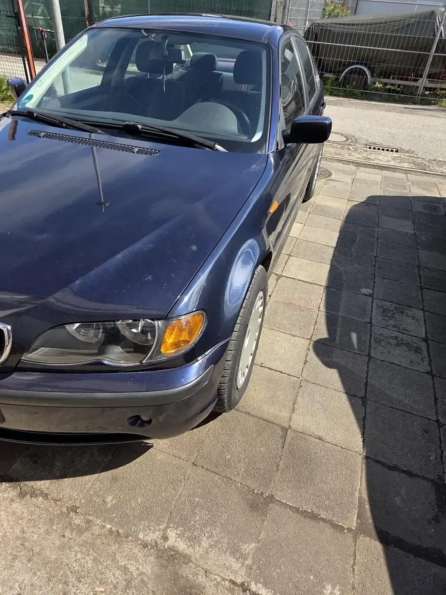 Gebraucht BMW 320 150 PS (110 kW) 2003 Limousine