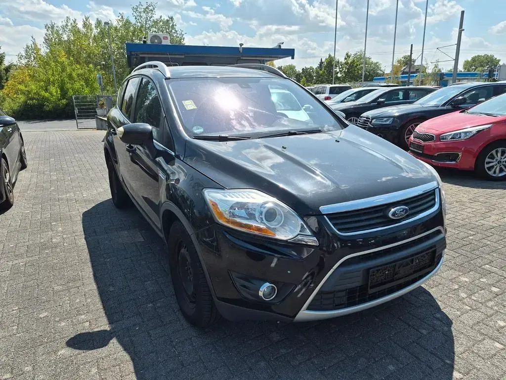 Gebraucht Ford Kuga Titanium 163 PS (119 kW) 2011 Schwarz SUV