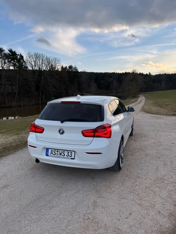 Gebraucht BMW 116 Advantage 109 PS (80 kW) 2015 Weiß Kleinwagen