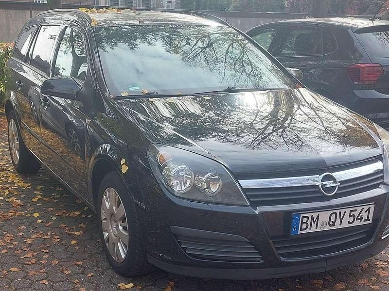 Schwarz Gebraucht 2005 Opel Astra Sport Kombi | 1.250 € (Guter Preis) - Bild 1/4