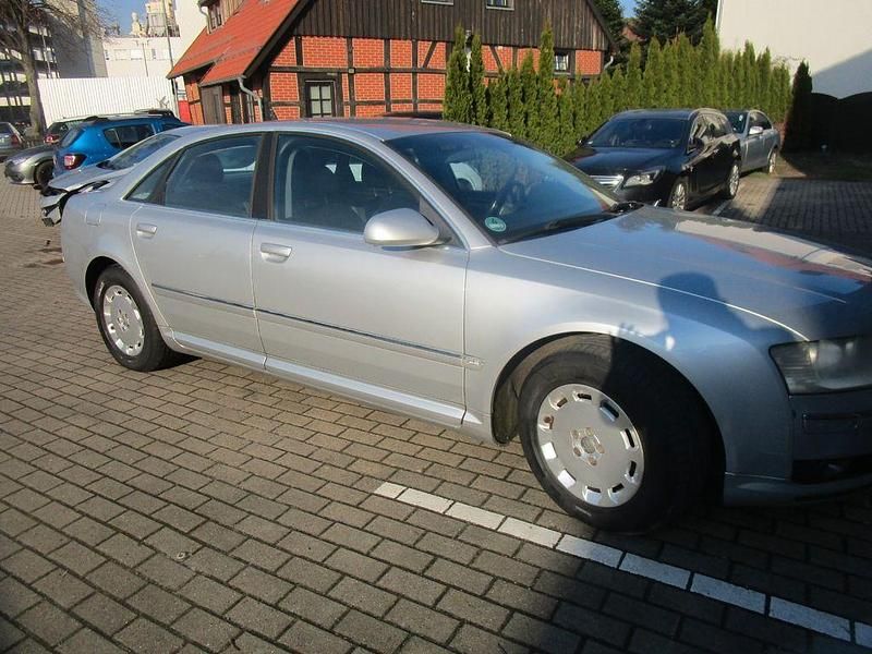 Gebraucht Audi A8 Sport 220 PS (161 kW) 2004 Silber Limousine