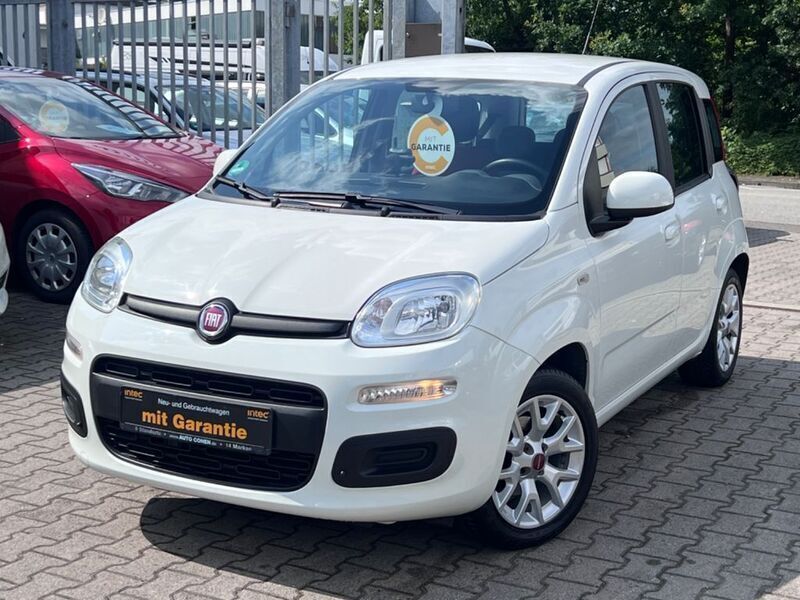 Weiß Gebraucht 2017 Fiat Panda Lounge Kleinwagen | 9.900 € (Fairer Preis) - Bild 1/4