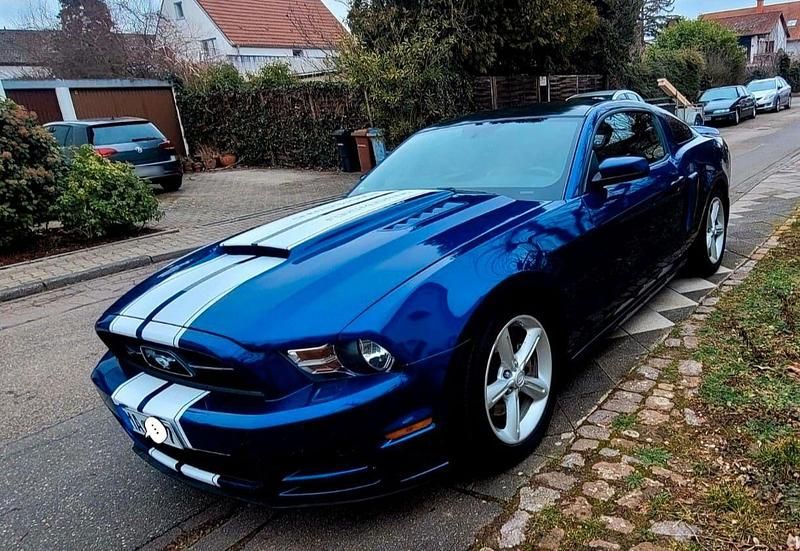 Gebraucht Ford Mustang Premium 305 PS (224 kW) 2013 Coupé