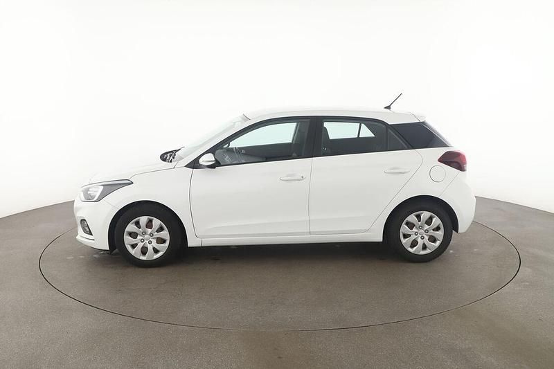 Gebraucht Hyundai i20 Select 2020 Weiß Limousine