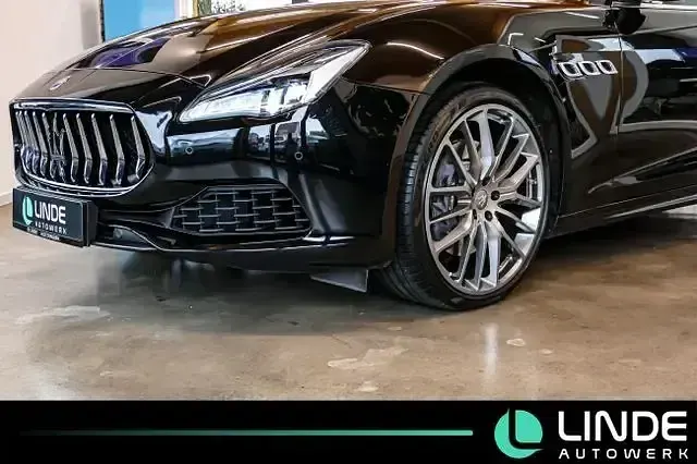 Gebraucht Maserati Quattroporte 430 PS (316 kW) 2018 Schwarz Limousine