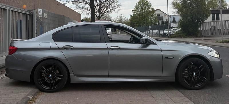 Usata BMW 528 245 CV (180 kW) 2012 Grigio Berlina