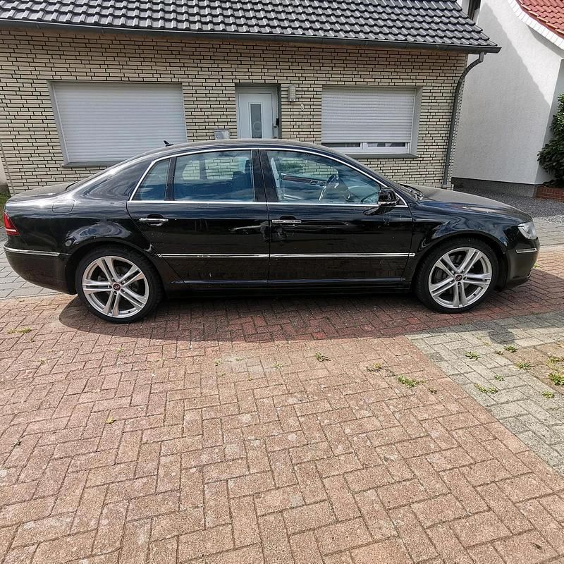 Schwarz Gebraucht 2014 VW Phaeton Limousine | 10.999 € (Superpreis) - Bild 1/4