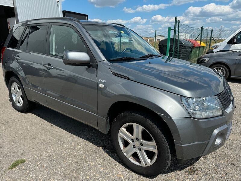 Silber Gebraucht 2007 Suzuki Grand Vitara Comfort SUV | 4.440 € (Fairer Preis) - Bild 1/4