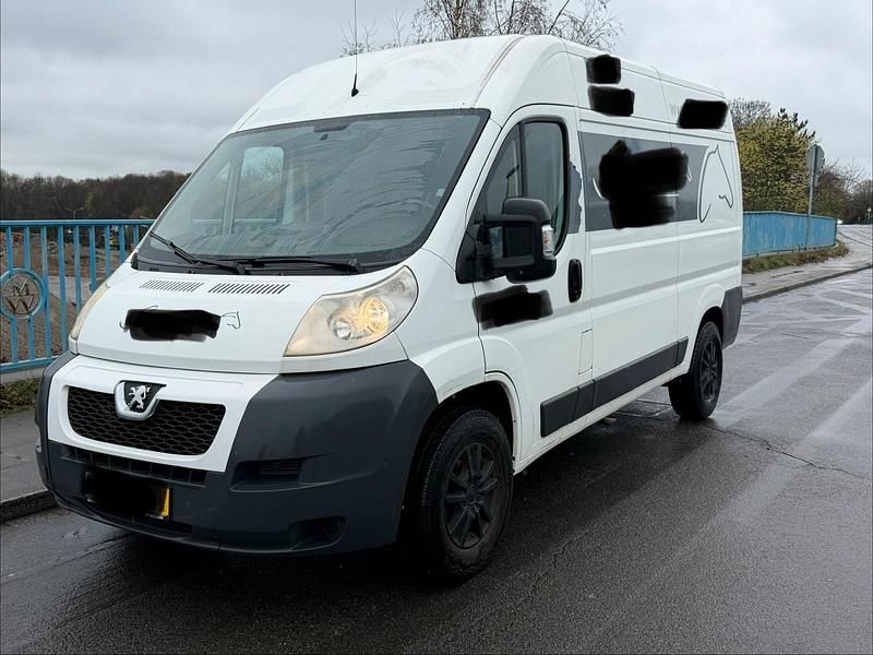 Gebraucht Peugeot Boxer 129 PS (94 kW) 2013 Weiß Van