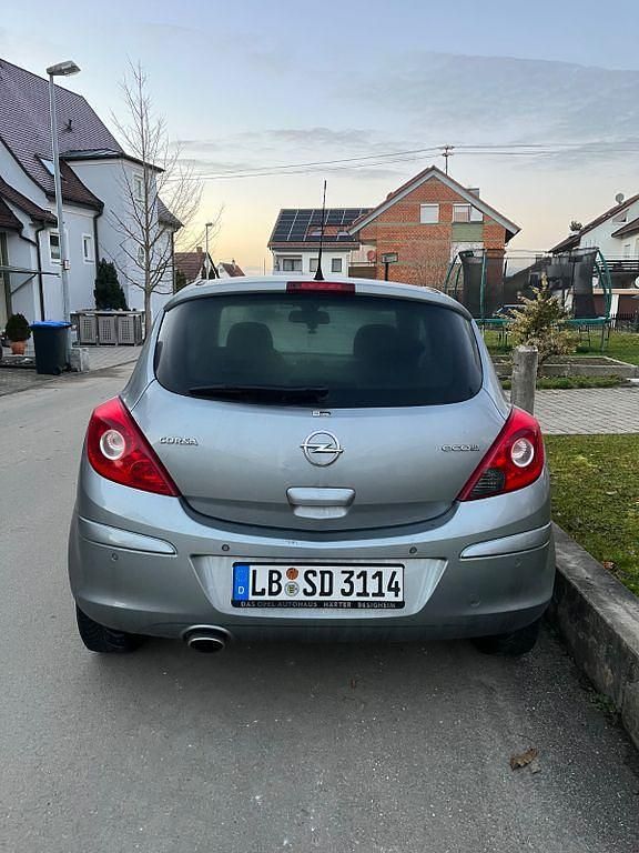 Gebraucht Opel Corsa Selection 101 PS (74 kW) 2012 Grau Kleinwagen