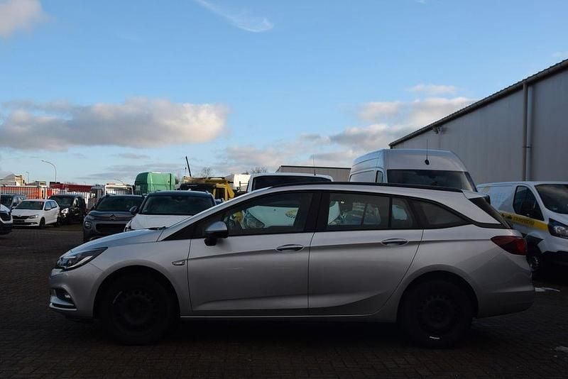 Gebraucht Opel Astra Edition 150 PS (110 kW) 2018 Silber Kombi