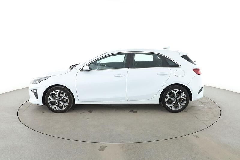 Gebraucht Kia Ceed Spirit 140 PS (102 kW) 2019 Weiß Kleinwagen