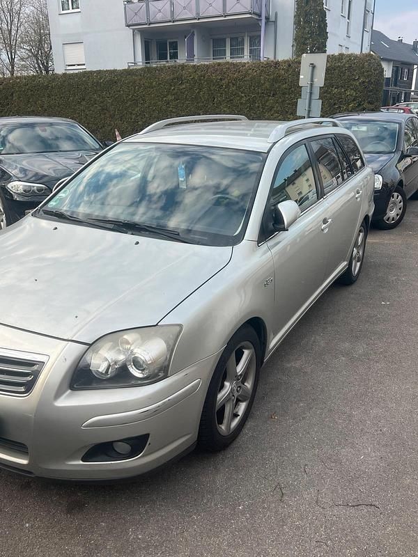Gebraucht Toyota Avensis 2007 Grau Kombi