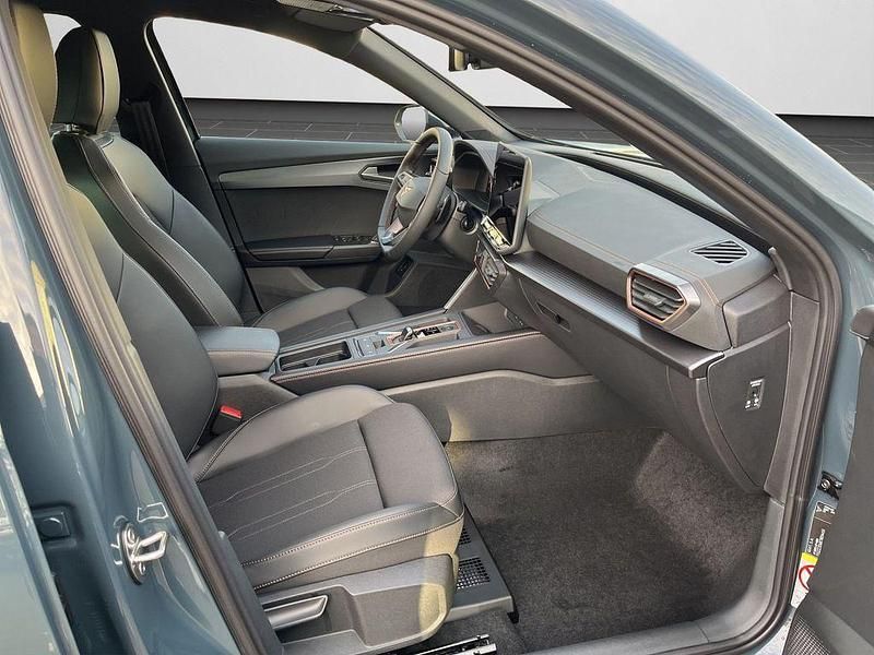 Gebraucht Cupra Formentor 204 PS (150 kW) 2026 Fjordblau SUV