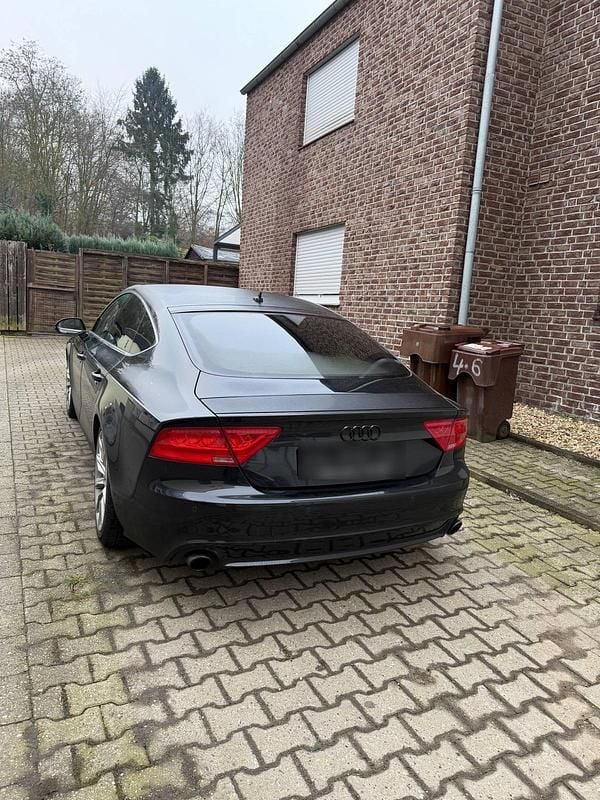 Gebraucht Audi A7 204 PS (150 kW) 2010 Schwarz Kleinwagen