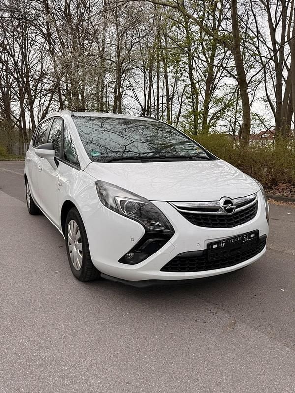 Gebraucht Opel Zafira Tourer 134 PS (98 kW) 2015 Weiß Van / Kleinbus