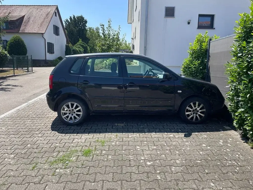 Gebraucht VW Polo Cricket 60 PS (44 kW) 2005 Schwarz Limousine