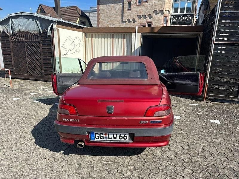 Gebraucht Peugeot 306 Cabriolet 88 PS (64 kW) 1999 Rot Cabrio