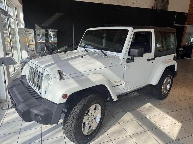 Weiß Gebraucht 2014 Jeep Wrangler Sahara SUV | 26.000 € (Guter Preis) - Bild 1/4