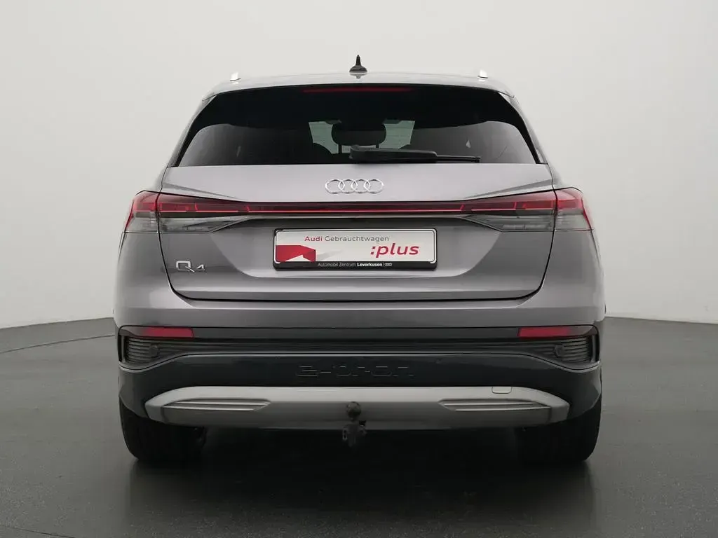 Gebraucht Audi Q4 e-tron Sport 210 kW (286 PS) 2025 Taifungrau metallic SUV