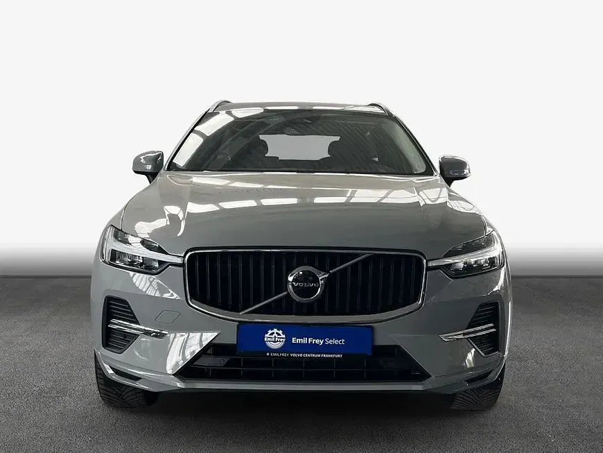 Gebraucht Volvo XC60 Core 250 PS (183 kW) 2024 Vapour grey 740 SUV