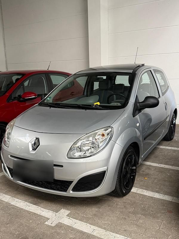Gebraucht Renault Twingo 58 PS (42 kW) 2008 Silber Kleinwagen