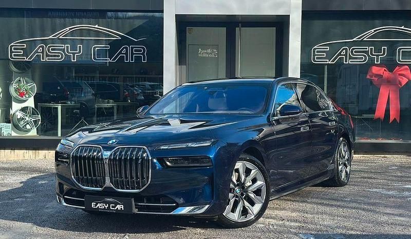 Gebraucht BMW i7 Sport Line 400 kW (544 PS) 2023 Blau Limousine